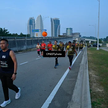 Runner Photo 6256189