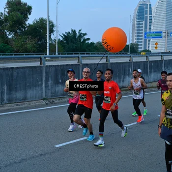 Runner Photo 6256201