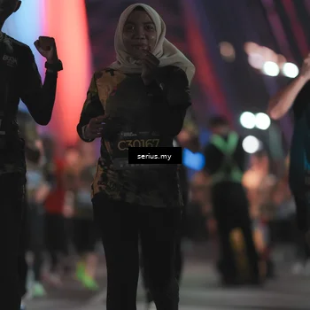 Runner Photo 6256204