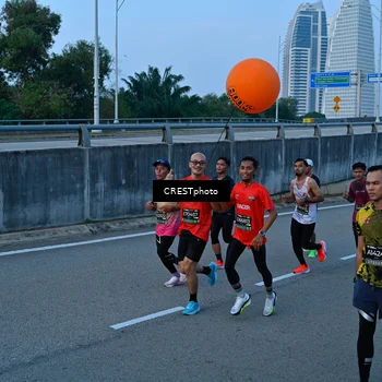Runner Photo 6256210