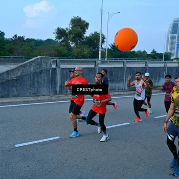 Runner Photo 6256222