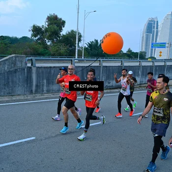 Runner Photo 6256249
