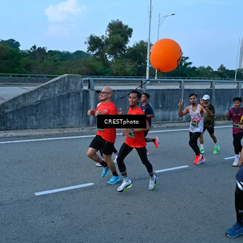 Runner Photo 6256251
