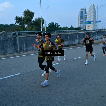Runner Photo 6256273