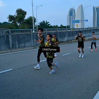 Runner Photo 6256292