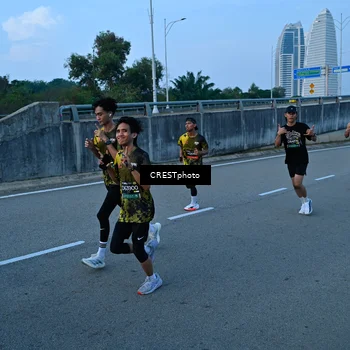 Runner Photo 6256293