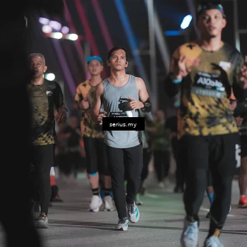 Runner Photo 6256300