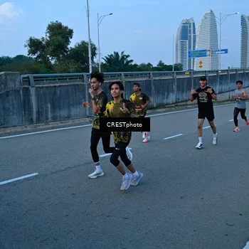 Runner Photo 6256308
