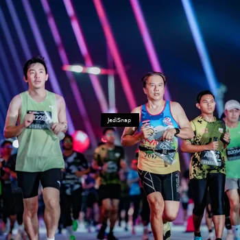 Runner Photo 6256331