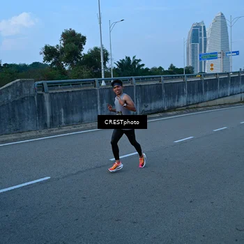 Runner Photo 6256332
