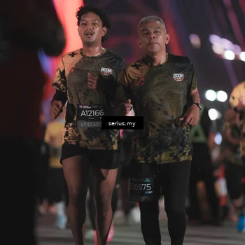 Runner Photo 6256339