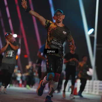 Runner Photo 6256357