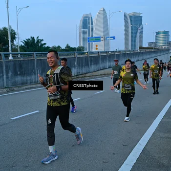 Runner Photo 6256398
