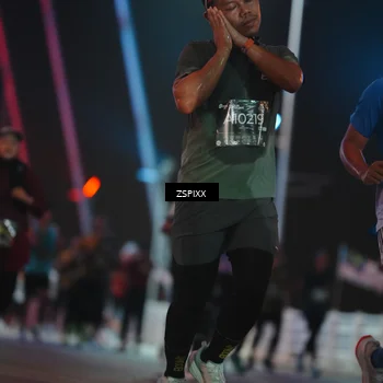 Runner Photo 6256414