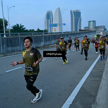 Runner Photo 6256423