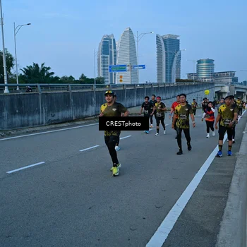 Runner Photo 6256442