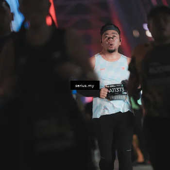 Runner Photo 6256445