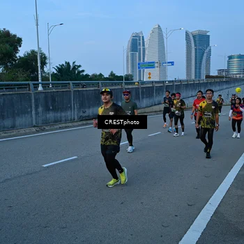 Runner Photo 6256473