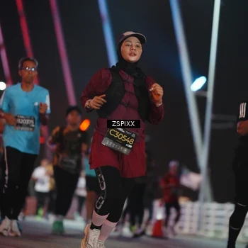 Runner Photo 6256493