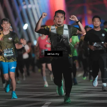 Runner Photo 6256499