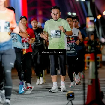 Runner Photo 6256503