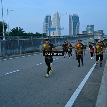Runner Photo 6256515
