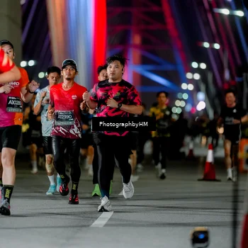 Runner Photo 6256524