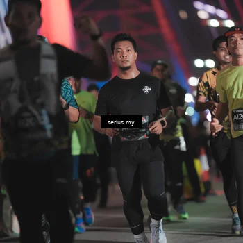 Runner Photo 6256526