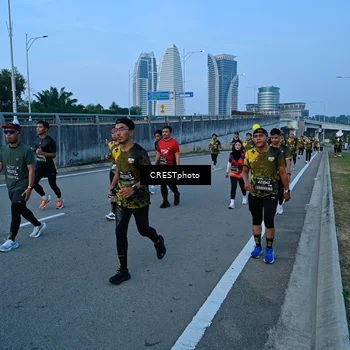 Runner Photo 6256536