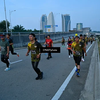 Runner Photo 6256544