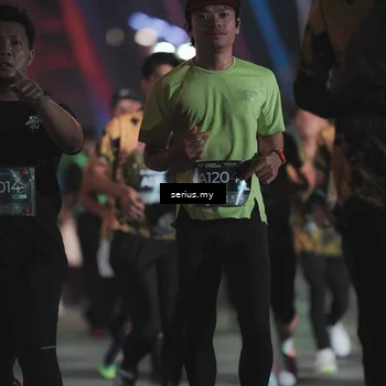 Runner Photo 6256552