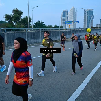 Runner Photo 6256566