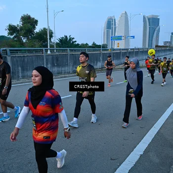 Runner Photo 6256567