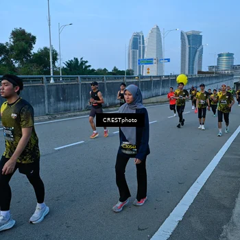 Runner Photo 6256587