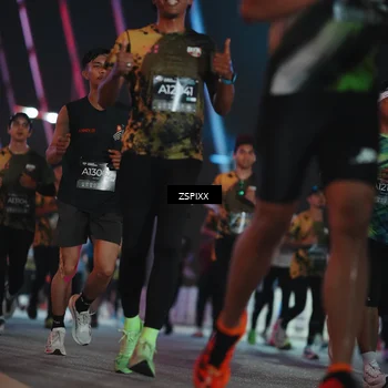 Runner Photo 6256615