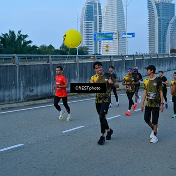 Runner Photo 6256655