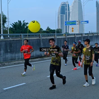 Runner Photo 6256666