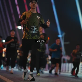 Runner Photo 6256680