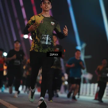 Runner Photo 6256697
