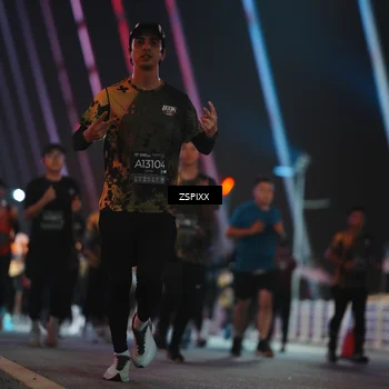 Runner Photo 6256710