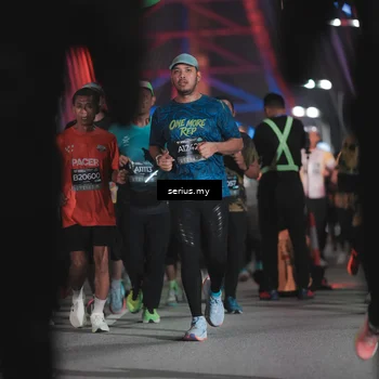 Runner Photo 6256831