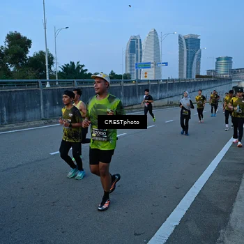 Runner Photo 6256839