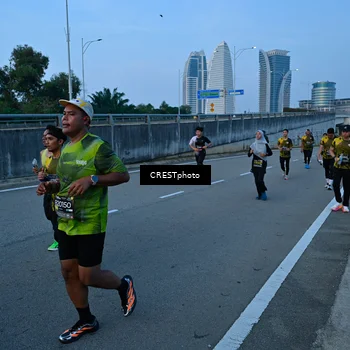 Runner Photo 6256863