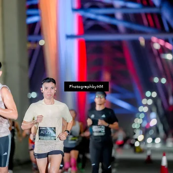 Runner Photo 6256909