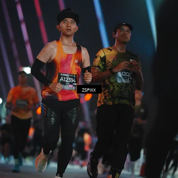 Runner Photo 6256910