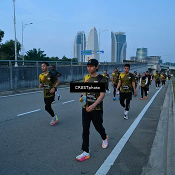 Runner Photo 6256933