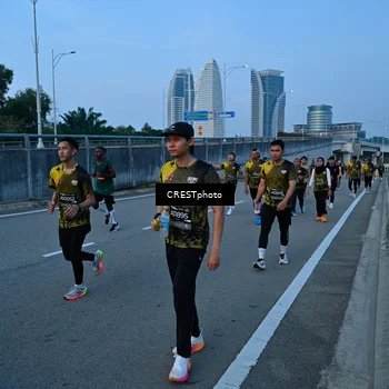 Runner Photo 6256936