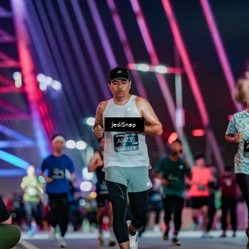 Runner Photo 6256951