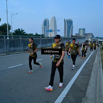 Runner Photo 6256954