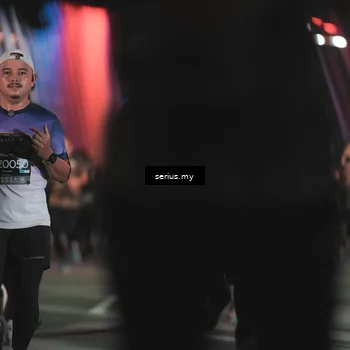Runner Photo 6256992